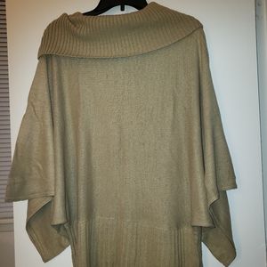 Ladies cowl neck lightweight sweater.